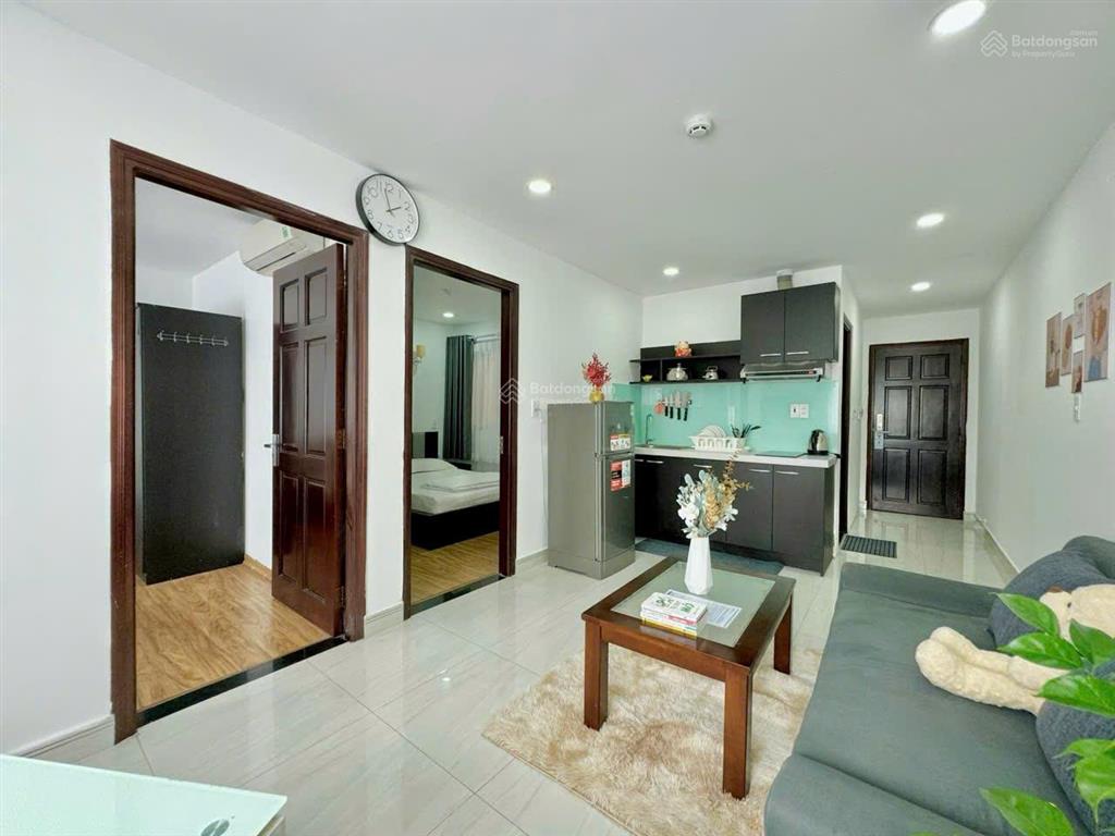 Trống lại siêu phẩm 2 phòng ngủ gần sân bay tân sơn nhất  vòng xoay lăng cha cả  cv hoàng văn thụ