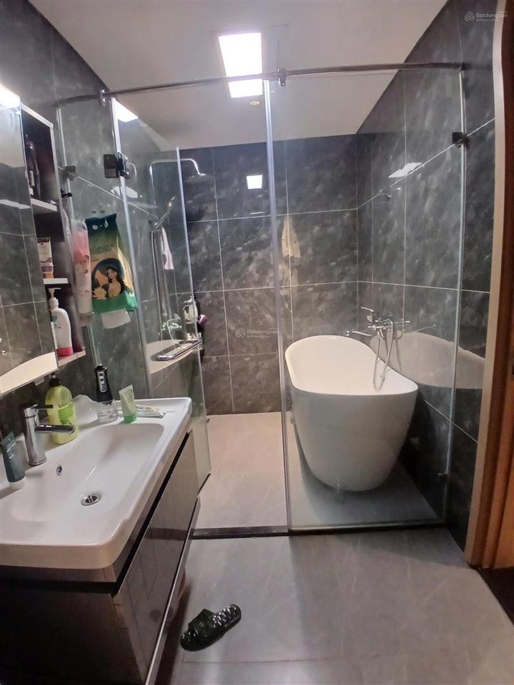 Bán 4pn cc tại 1701 tòa a2, tecco garden, 8,8 tỷ, 148m2, hot!