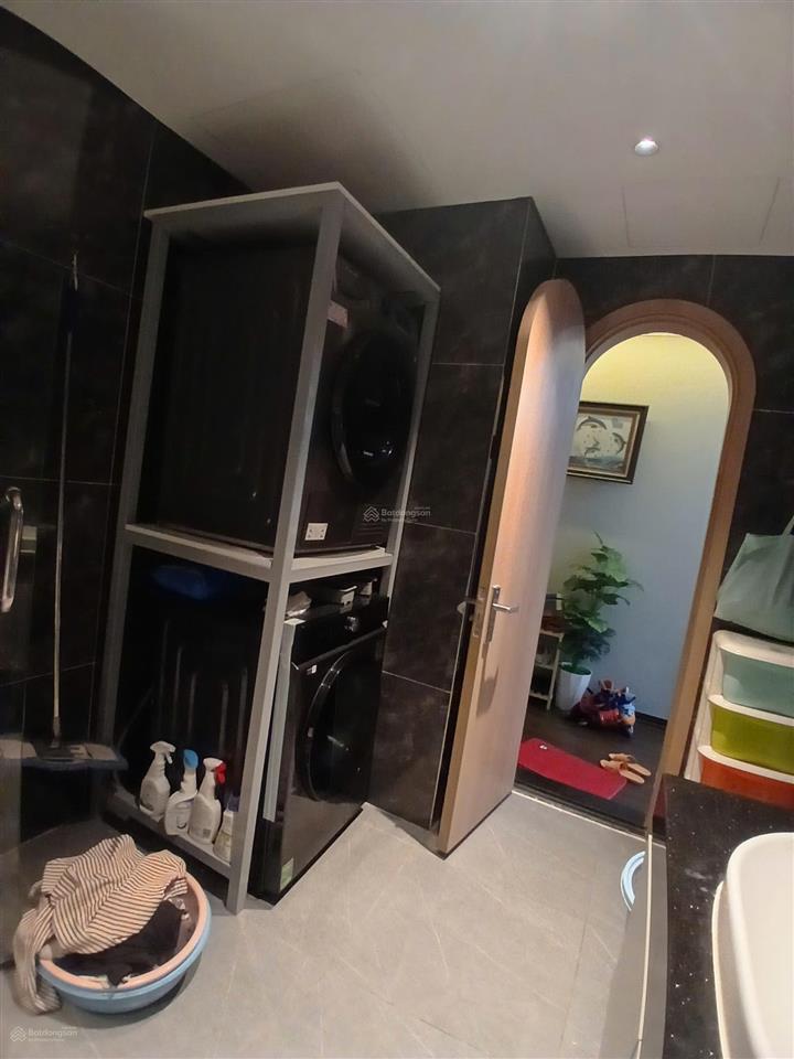 Bán 4pn cc tại 1701 tòa a2, tecco garden, 8,8 tỷ, 148m2, hot!