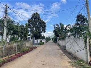 Bán đất khu bàn cờ cư xá, thuộc xã hiệp thạnh. cách sân bay liên khương chỉ 2km