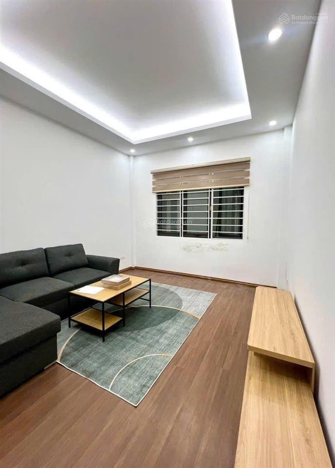 Cho thuê nhà lạc long quân 13tr 3 ngủ, full đồ