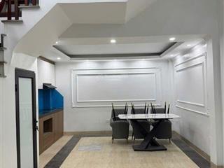 Cho thuê nhà 404 kim giang 5 tầng 5 phòng ngủ, full đồ 16tr/th
