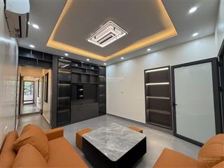 Cho thuê nhà tập thể tầng 2 nguyễn công trứ 80m2, 3 ngủ 2wc full đồ 12,5tr