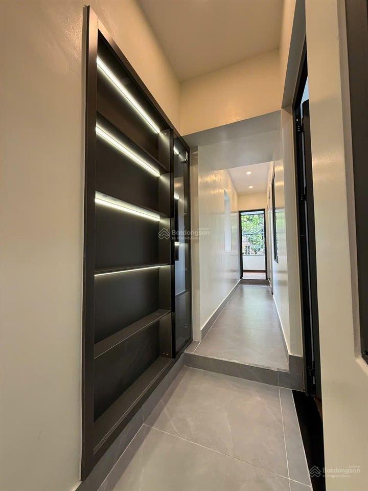Cho thuê nhà tập thể tầng 2 nguyễn công trứ 80m2, 3 ngủ 2wc full đồ 12,5tr