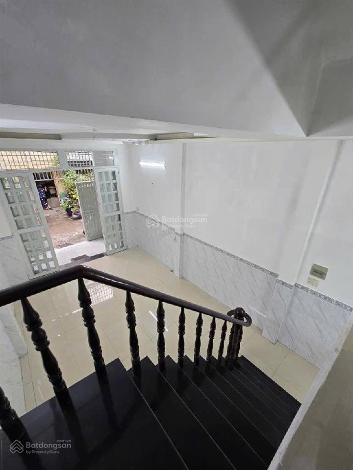 An dương vương ngay tên lửa  4x14m ko lộ giới  3 tầng mới cứng  hẻm xe hơi ngủ trong nhà
