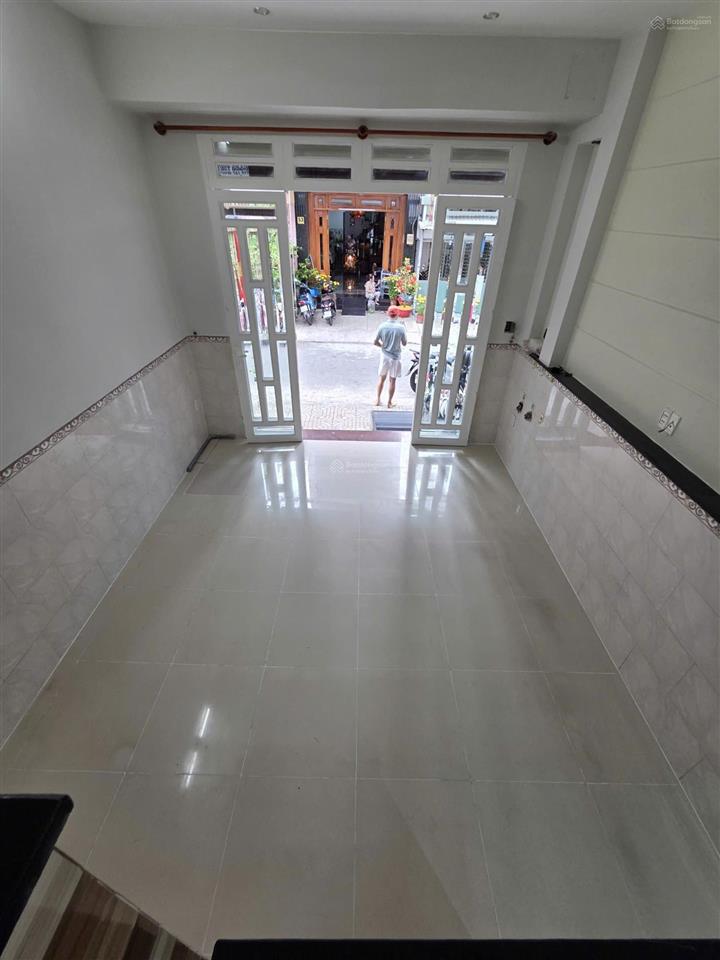Hiếm  ngay aeon bình tân nhà 4 tầng, 4x10m, ngay sát công viên, khu vip tên lửa