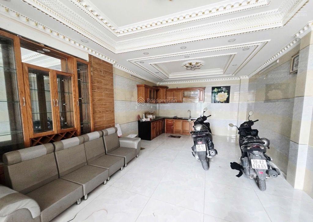 Nhà 5 tầng  đường 18b  gò xoài  lê văn quới  sổ đẹp vuông vức hoàn công  52m2  hẻm xe tải