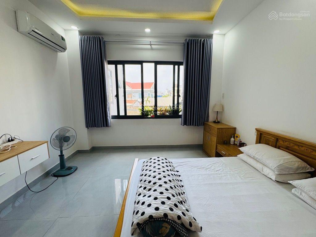 Nhà mới rẻ  4 tầng  lê văn quới  90m2  4x23  có sân đậu xe  4 pn, 5 wc  pháp lý chuẩn