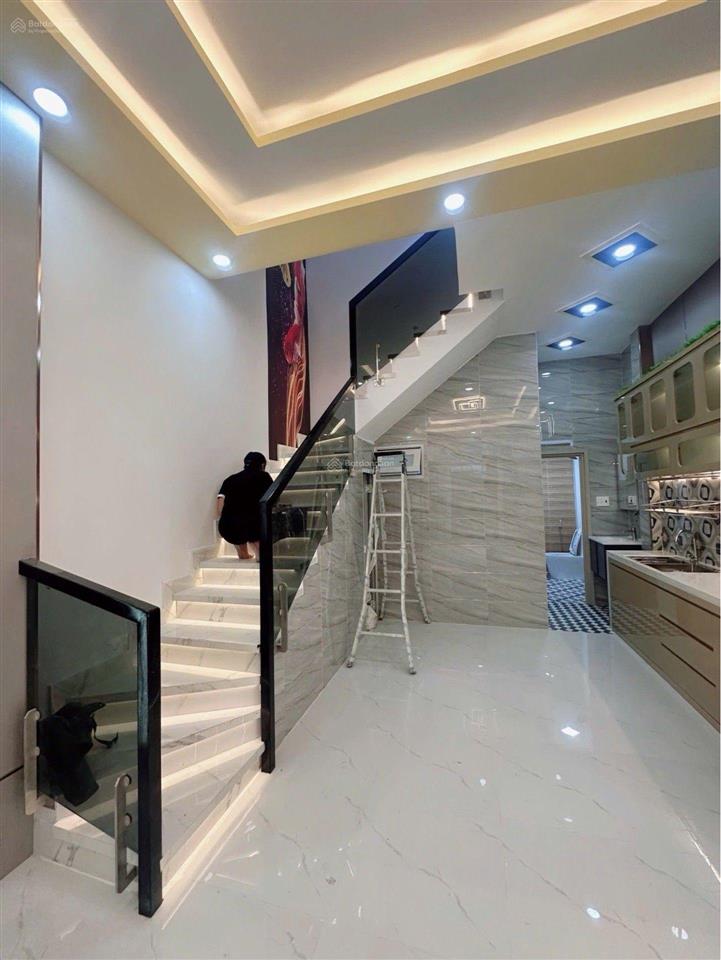 Ngay chiến lược  giáp quận 6  48m2  4*12m  3 phòng ngủ  vào ở ngay  sổ hồng đẹp  hoàn công