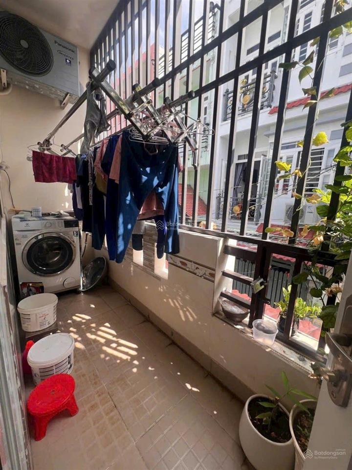 Lê văn quới  2 tầng kiên cố  40m²  4 x 10m  khu xây dựng cao tầng