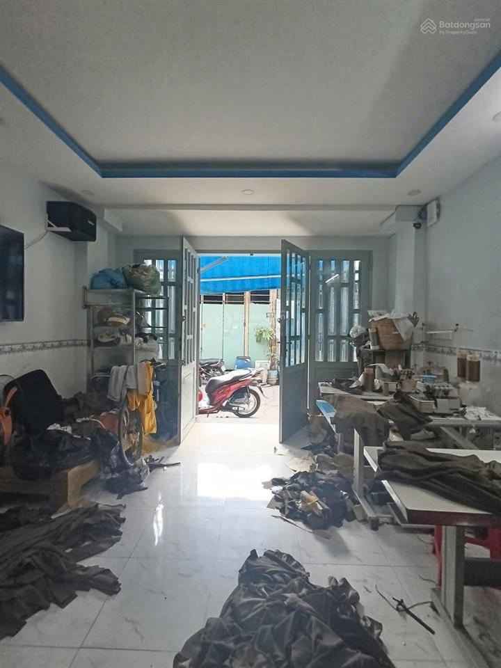 Nhà giá rẻ nhất chiến lược 4x8 1 lầu hẻm xe hơi quận bỉnh tân