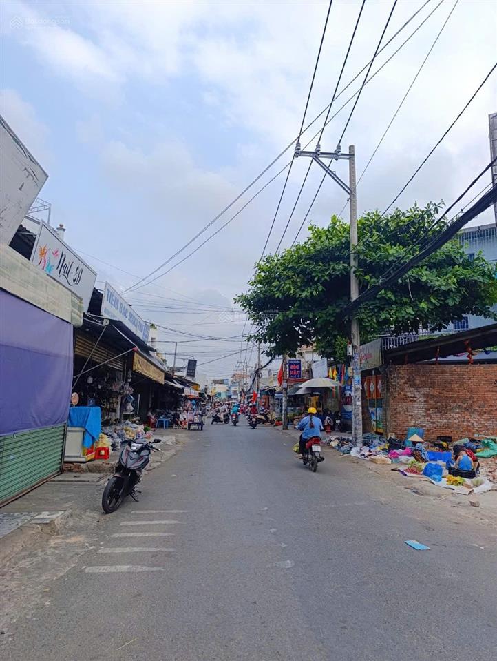 Đất giá rẻ mặt tiền đường lộ tẻ ngay chợ bà hom quận bình tân