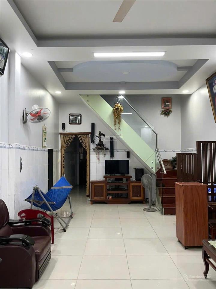 Cn 97m2=4,8mx20m, đc 208/ đường số 8 p11, gần trường nguyễn du 1 lầu giá chỉ 8,5 tỷ tl