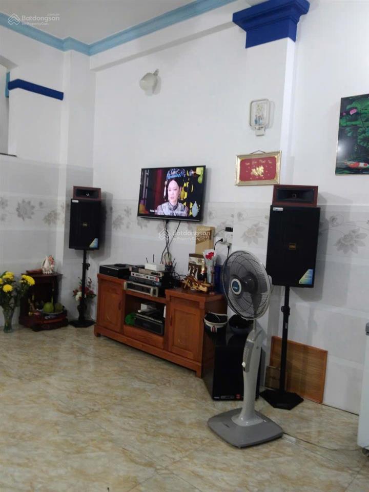 Hot! ngay thống nhất quang trung có nhà 3 lầu st 5mx16m đường xe tải 6m, giá chỉ 9,6 tỷ