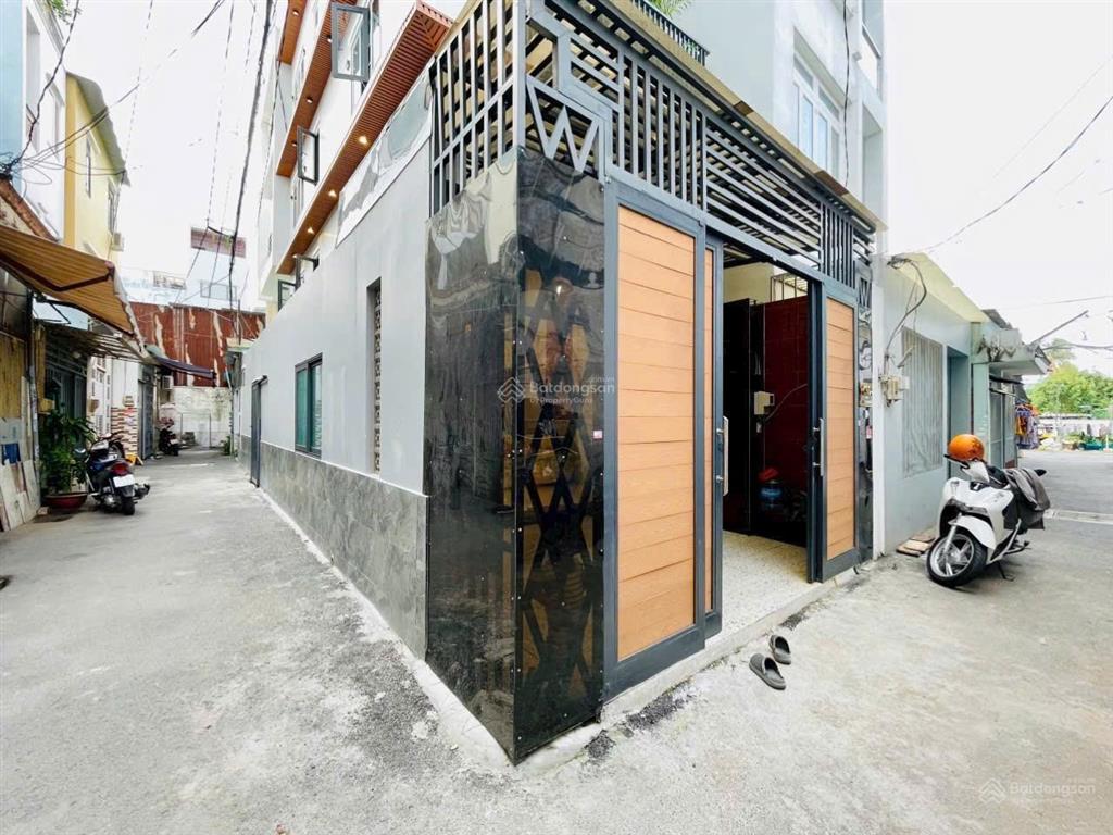 Nhà góc 2mt  5 tấm mới keng  5pn  chỉ 7,2 tỷ gần cv làng hoa p.8 gò vấp
