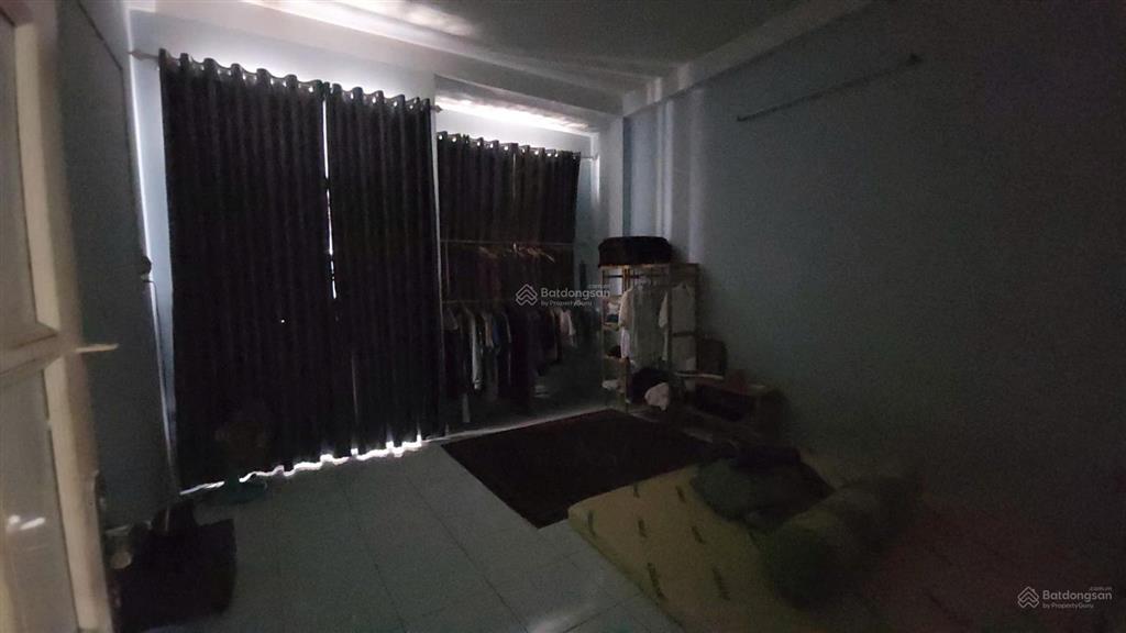Hot! nhà diện tích khủng 190m2  1 trệt 2 lầu st. gần chợ gv nh định giá 13 tỷ bán chỉ 11 tỷ