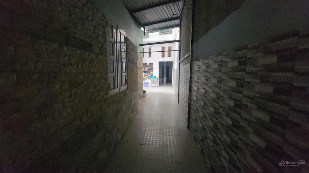 Hot! nhà diện tích khủng 190m2  1 trệt 2 lầu st. gần chợ gv nh định giá 13 tỷ bán chỉ 11 tỷ