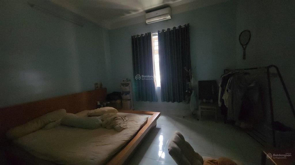 Hot! nhà diện tích khủng 190m2  1 trệt 2 lầu st. gần chợ gv nh định giá 13 tỷ bán chỉ 11 tỷ