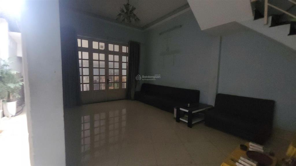 Hot! nhà diện tích khủng 190m2  1 trệt 2 lầu st. gần chợ gv nh định giá 13 tỷ bán chỉ 11 tỷ