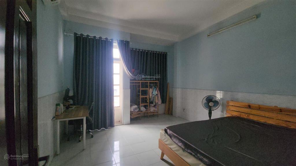 Hot! nhà diện tích khủng 190m2  1 trệt 2 lầu st. gần chợ gv nh định giá 13 tỷ bán chỉ 11 tỷ