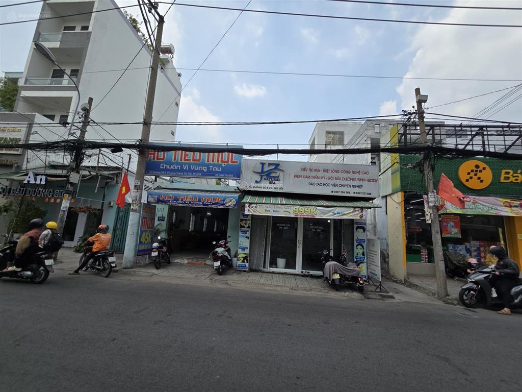 Nhà 2 mặt tiền ngang 5m dài 20m, cn 100m2 gần cv làng hoa chỉ 10 tỷ