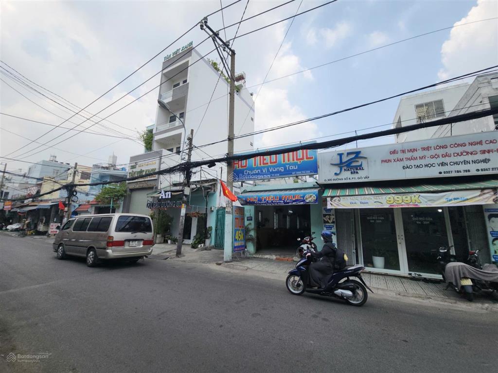 Nhà 2 mặt tiền ngang 5m dài 20m, cn 100m2 gần cv làng hoa chỉ 10 tỷ