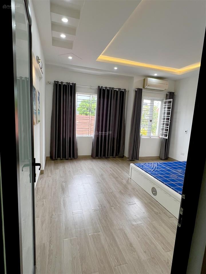 Chính chủ bán nhà 3 tầng 50m2, nhà đẹp về ở ngay, đằng lâm hải an