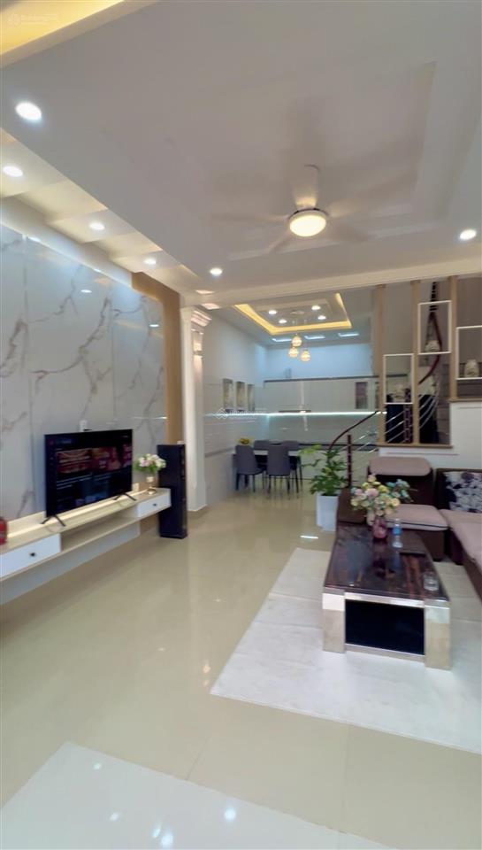 Chính chủ bán nhà 3 tầng 50m2, nhà đẹp về ở ngay, đằng lâm hải an