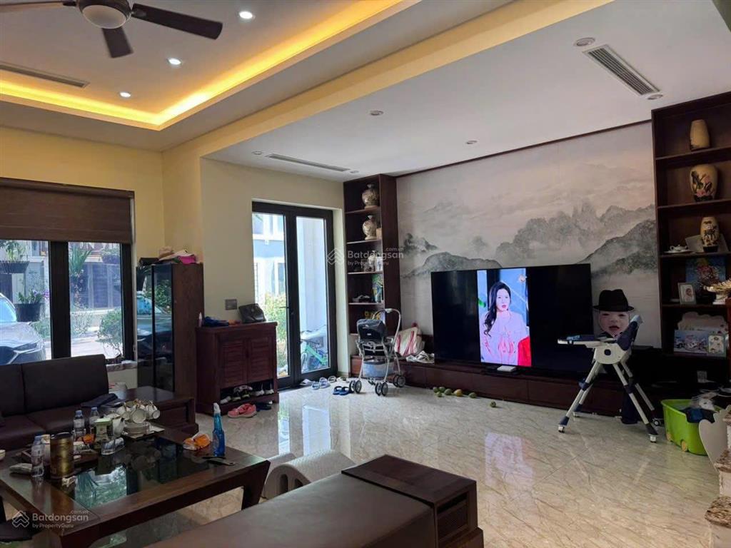 Liền kề grand bay hạ long full nội thất thang máy nhập khẩu