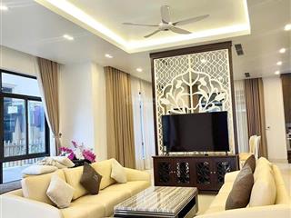 Cho thuê căn biệt thự 7 phòng ngủ đồi đức dương  beverly hills hạ long
