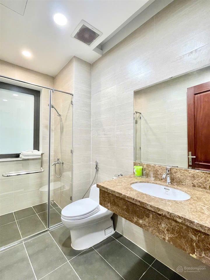 Cho thuê căn biệt thự 7 phòng ngủ đồi đức dương  beverly hills hạ long