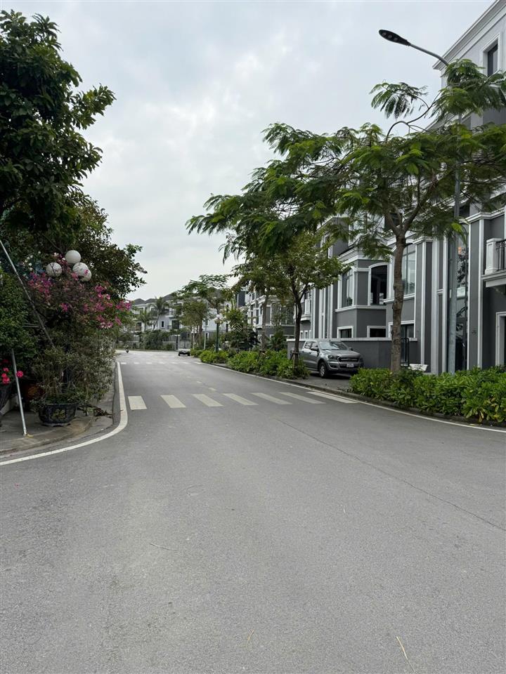 Bán căn liền kề grand bay town house hạ long rẻ nhất thị trường