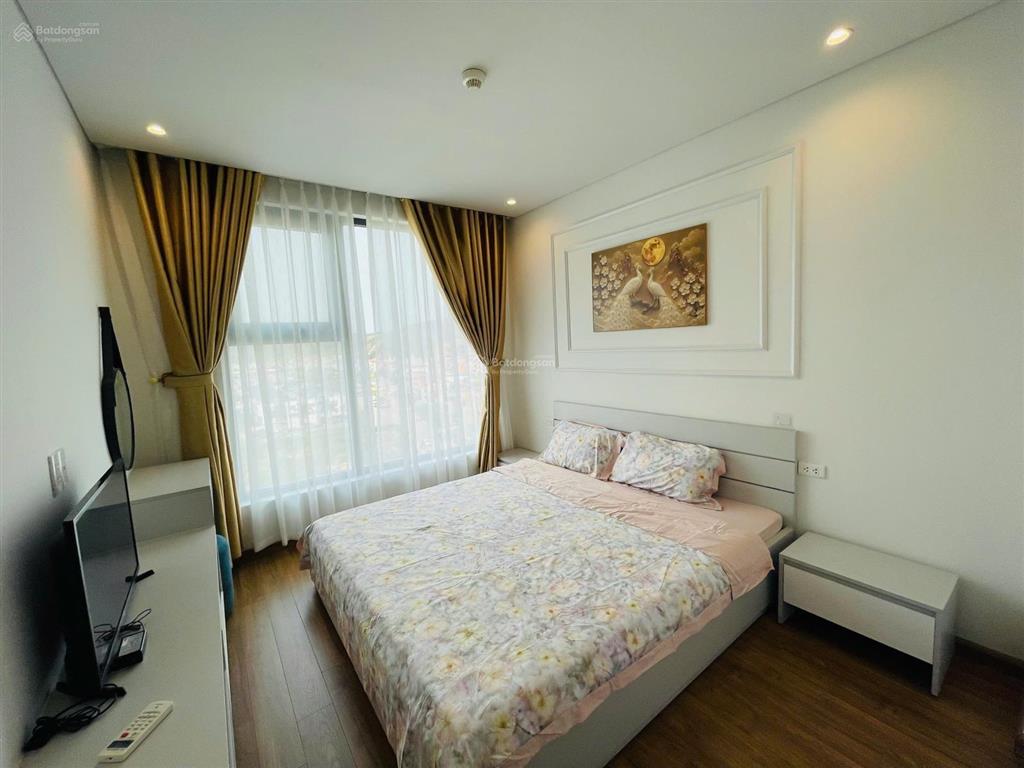 Bán căn hộ 1 phòng ngủ view biển full nội thất