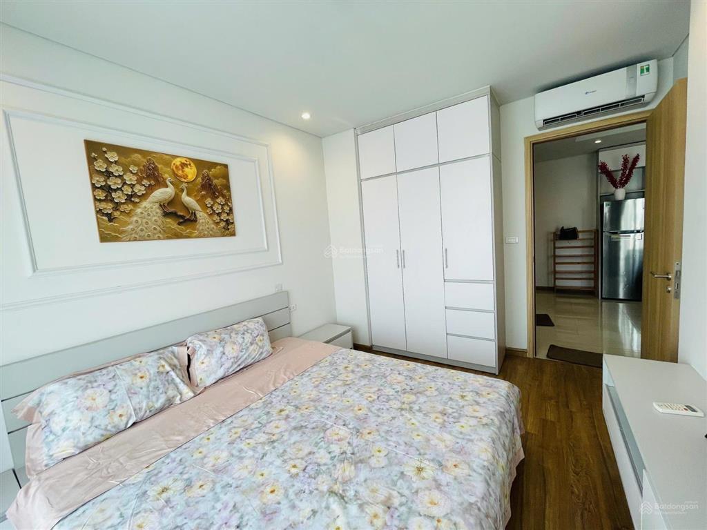 Bán căn hộ 1 phòng ngủ view biển full nội thất
