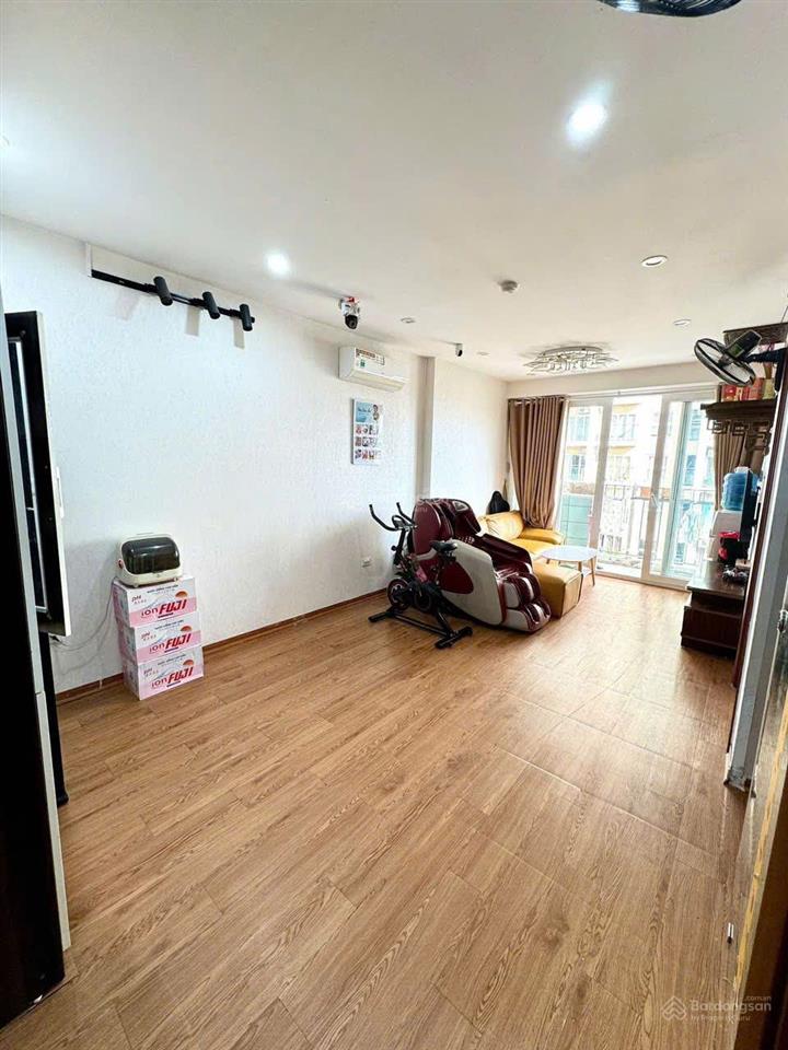 Bán căn 2pn 2 vệ sinh full nội thất chung cư new life bãi cháy