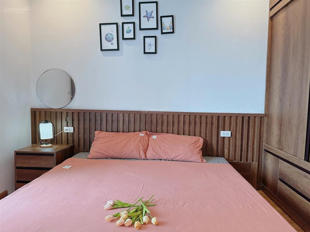 Bán căn hộ 1pn lớn 2 ban công tầng trung hướng đông nam