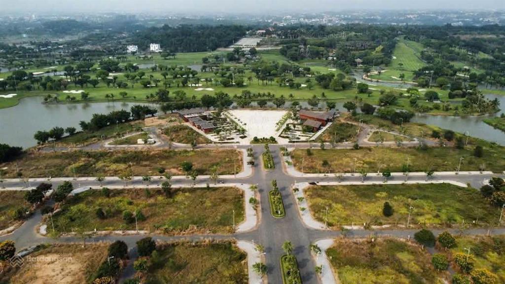 Nền biệt thự sân golf long thành từ 14,8tr/m2 sẳn sổ nhiều view sân golf và sông nghỉ dưỡng cao cấp