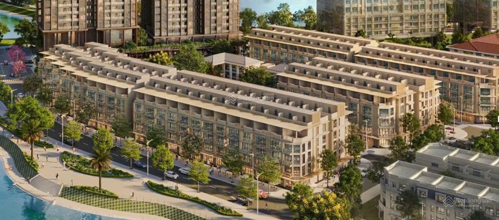 Bán gấp lô góc mặt hồ vip 139m2 kinh doanh đỉnh cực hiếm