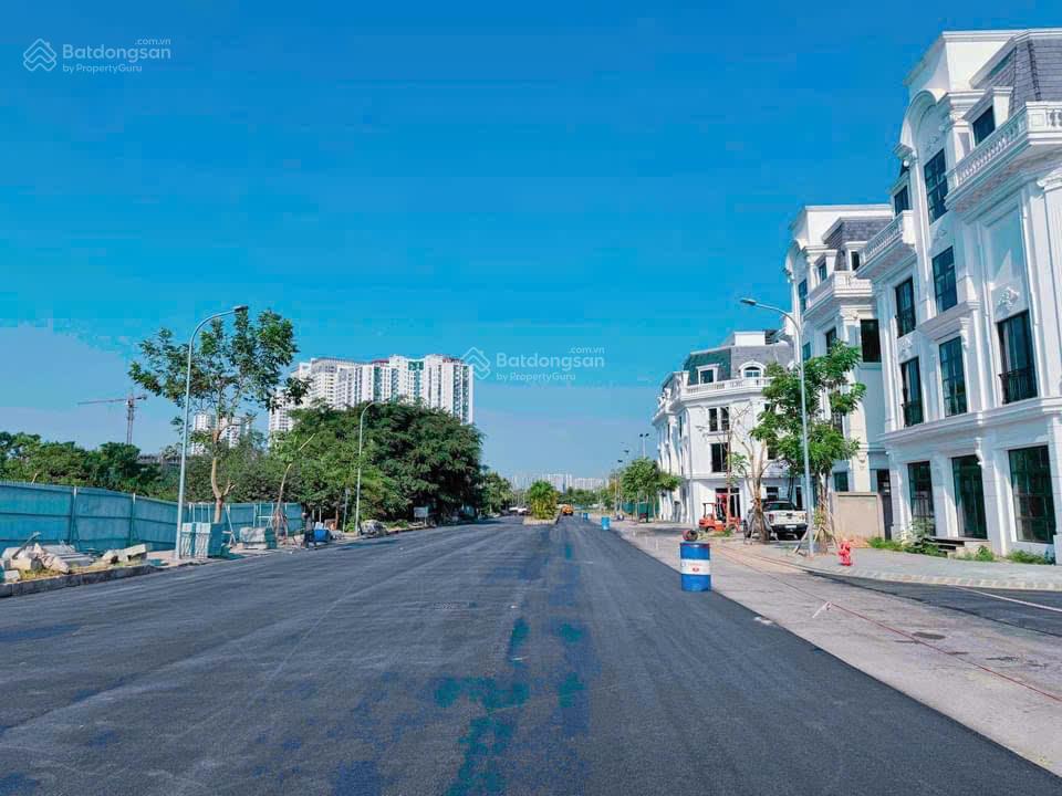 Chủ cần tiền bán gấp shophouse flc premier parc đại mỗ 96m2 5 tầng 1 tum giá chỉ 3x tỷ