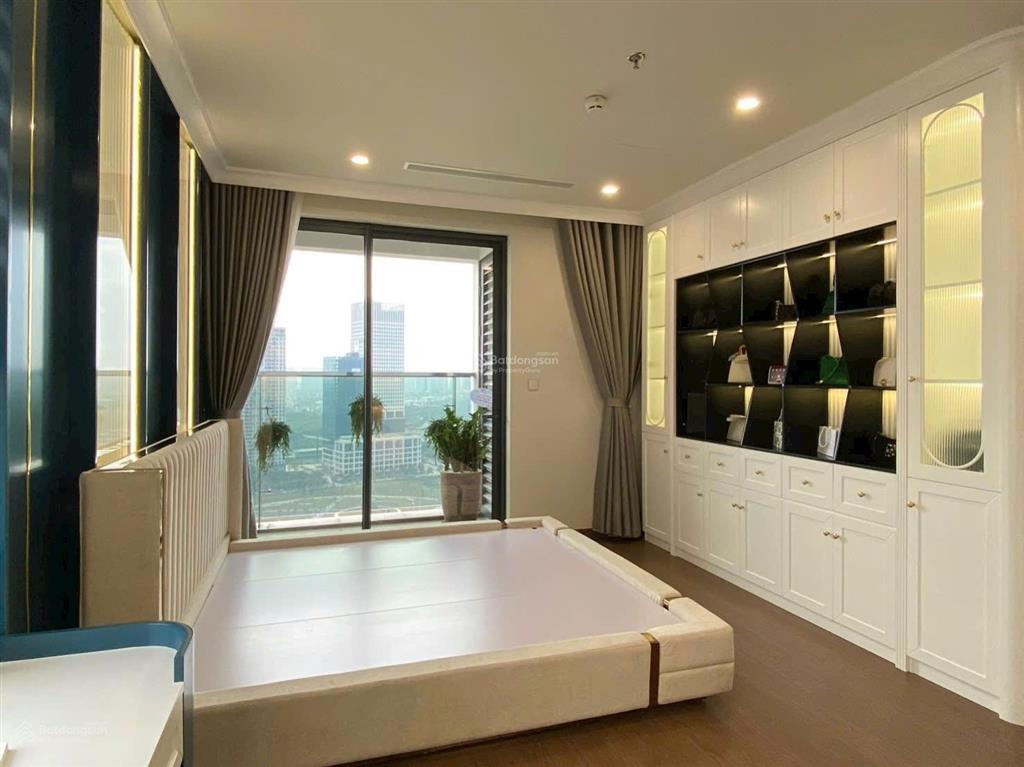 Bán nhanh căn hộ the matrix one mễ trì 114,5 m2  3 ngủ  full đồ  15,5 tỷ bao phí có thương lượng