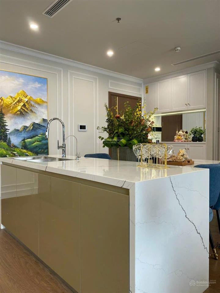 Bán nhanh căn hộ the matrix one mễ trì 114,5 m2  3 ngủ  full đồ  15,5 tỷ bao phí có thương lượng