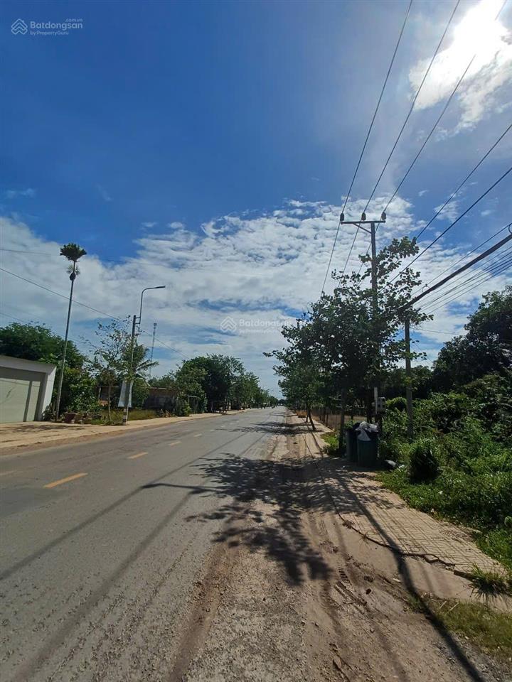 Siêu phẩm 1165m2 full odt 2mt đt838, tt đông thành
