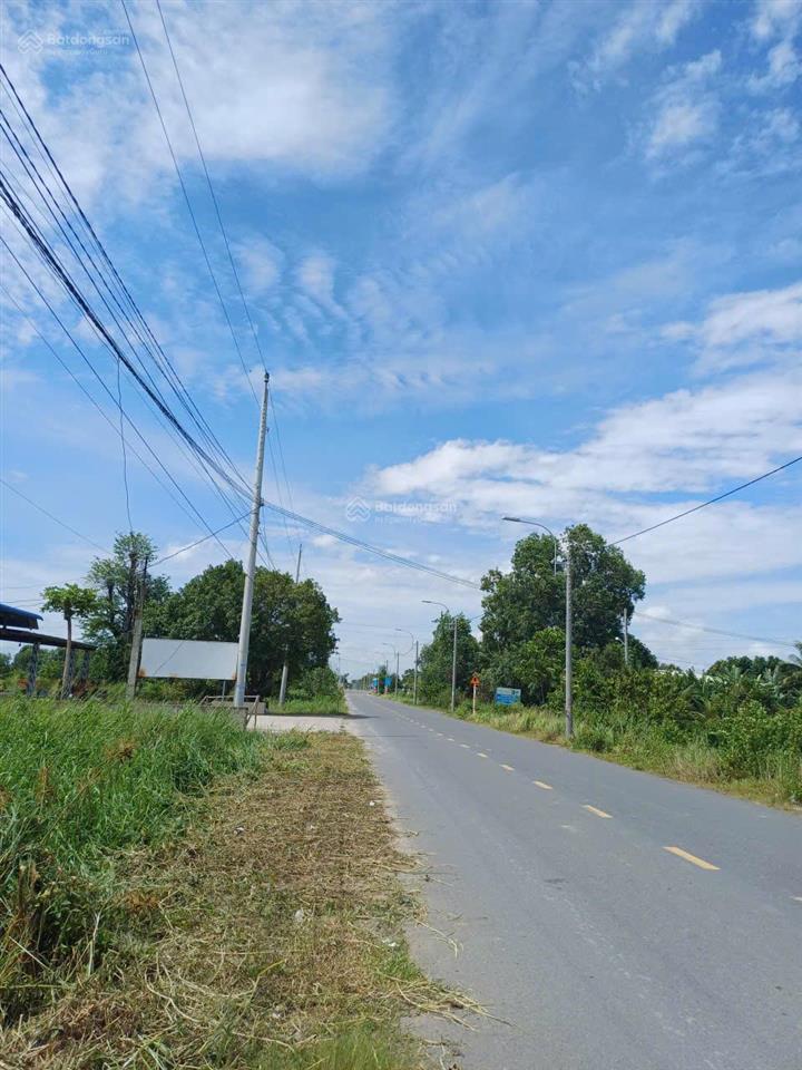 Bán 680m2 qui hoạch full hồng , có 300m2 ođt