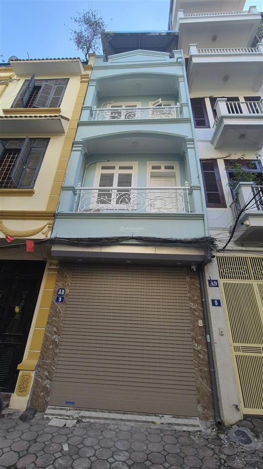 Cho thuê nhà gần hồ ba mẫu, nhà phân lô, ô tô đỗ cửa, dân trí cao, cách hồ 150m