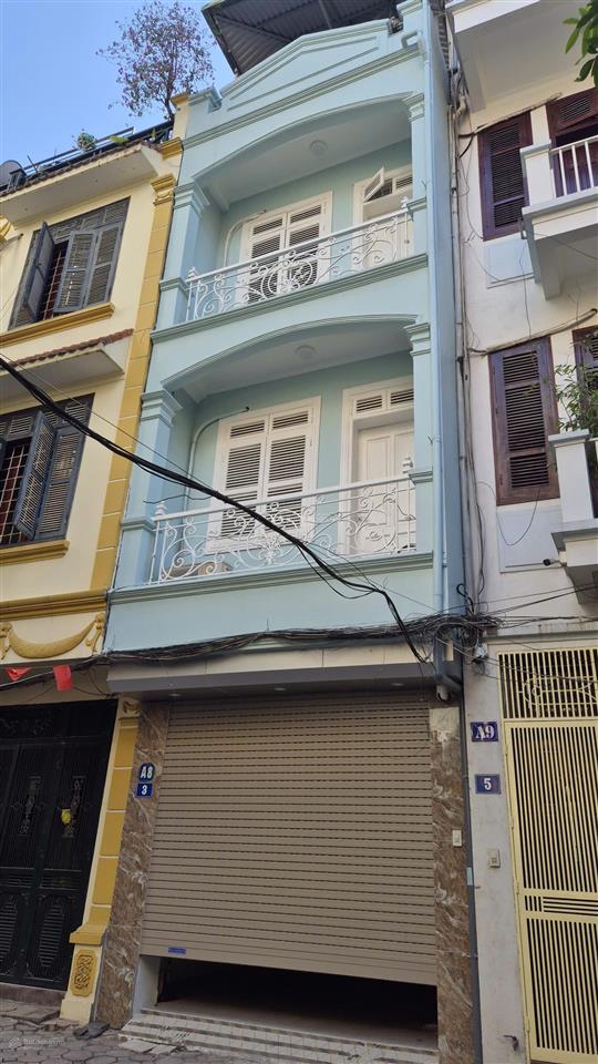 Cho thuê nhà gần hồ ba mẫu, nhà phân lô, ô tô đỗ cửa, dân trí cao, cách hồ 150m