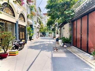 Bán nhà ngay đường tân canh, 94m2, 4 tầng, khu sang trọng bậc nhất, 21.5 tỷ tl