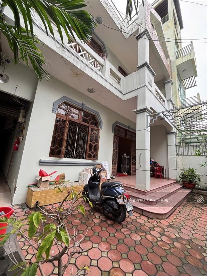 Bán nhà đường cách mạng tháng tám, ngang 8.3m, gần mặt tiền, tiện xây tòa nhà, biệt thự.