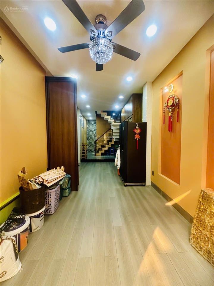 (nhà đẹp) đường lê lai ngay nhà thờ tân việt trường chinh, vị trí trung tâm, 8,1 tỷ tl