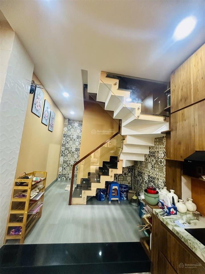 (nhà đẹp) đường lê lai ngay nhà thờ tân việt trường chinh, vị trí trung tâm, 8,1 tỷ tl