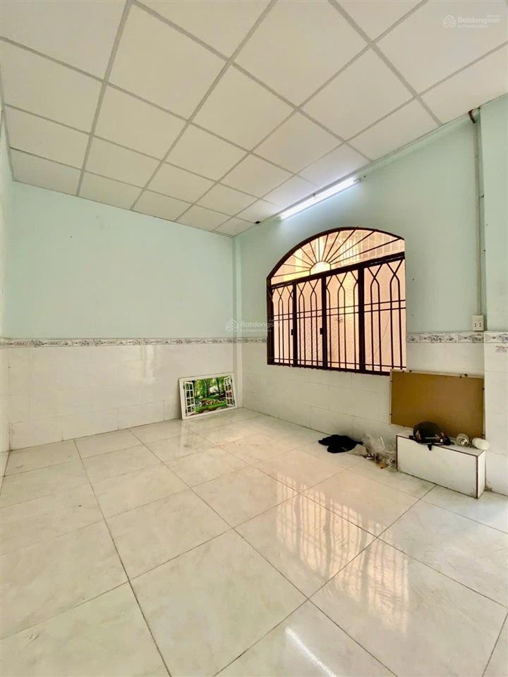 (giá đầu tư) 1 xẹt đường văn chung, 70m², hẻm đẹp, 7.5 tỷ tl